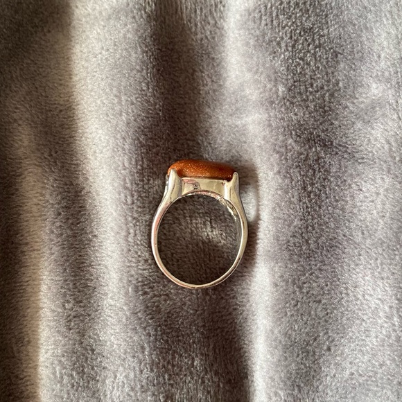 Gold Stone Silver Heart Cutout Ring - Picture 4 of 7